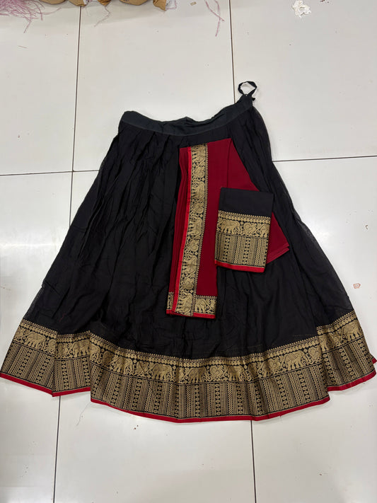 NARAYANPETT DHAVANI - black/maroon